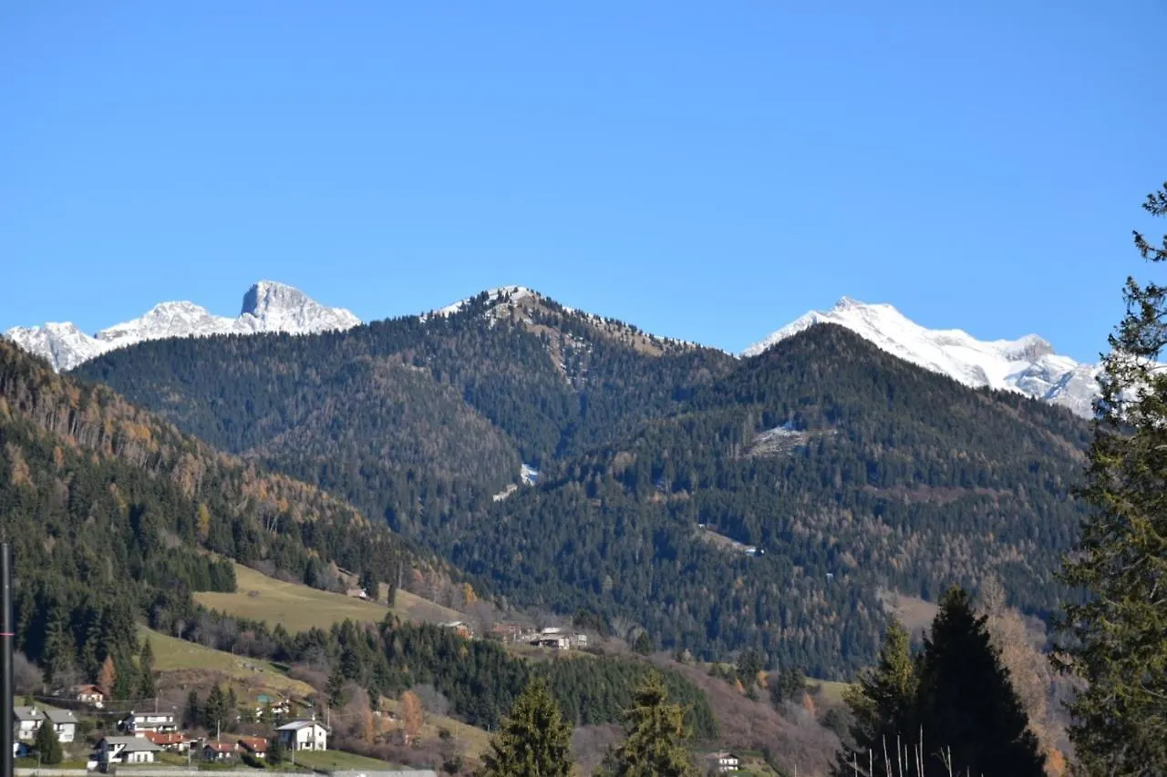 Villa Chalet Bornhome Relax, Sport E Cultura Altopiano Del Sole 6 Ospiti - Pet Frendly Borno
