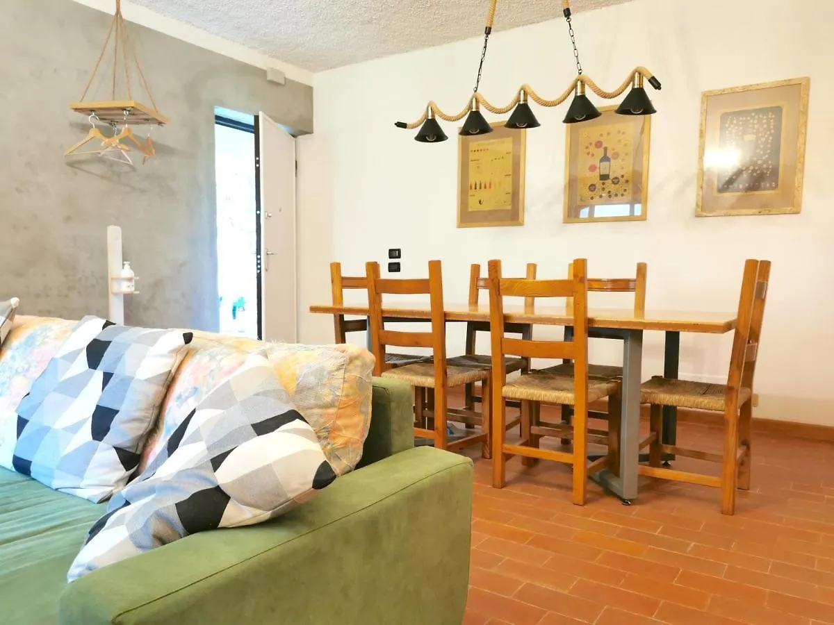 Chalet Bornhome Relax, Sport E Cultura Altopiano Del Sole 6 Ospiti - Pet Frendly Borno 0*,